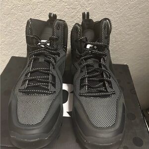 Q4 Jet Black Nforcer 04MB-008 Size 13 Men’s Brand New